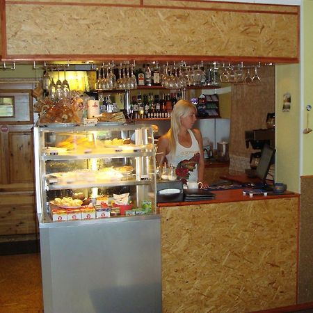 Kuremaee Hostel Экстерьер фото